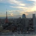 東京タワーの見える都会のホテル