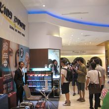 キングパワー ダウンタウン デューティーフリーモール