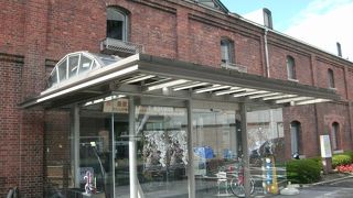 舞鶴市の歴史を紹介するコーナがある