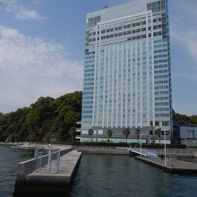 グランドプリンスホテル広島専用桟橋経由