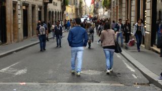 ブランド好きにはたまらない通り