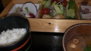 十勝ヒルズ入口にあります