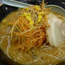 お勧めのネギみそラーメン