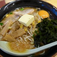 とてもボリューム満点のスタミナみそラーメン