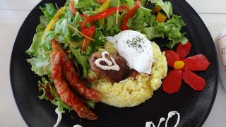 レッドハウスカフェ