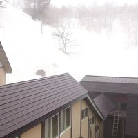 部屋からの眺めです。雪景色です