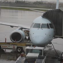 カルガリーバンクーバー間の小型機