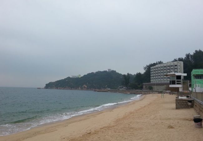 今まで香港で見た中で、一番きれいなビーチ