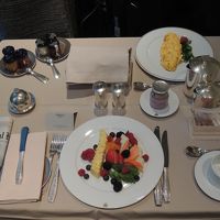 ルームサービスの朝食も美味でした。