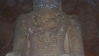 ﾐｲﾗのように見える石仏