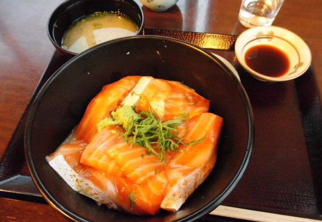 藤を観た後は温泉