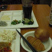 朝食もバイキングです。