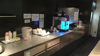 到着ロビーにあるラウンジ