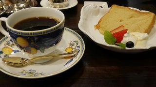 恵比寿駅近くのクラッシックな喫茶店