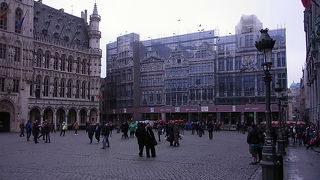 やはりここは外せない