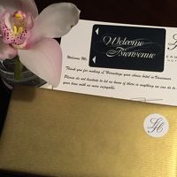 丁寧なメッセージとリンツチョコ