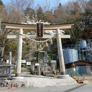 遠刈田温泉と刈田岳山頂に神社があります