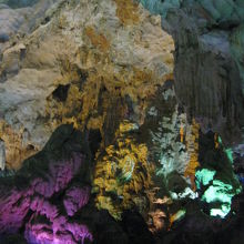 ライトがカラフル