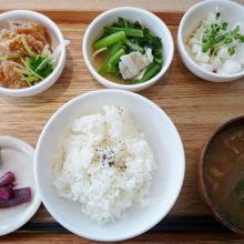 私のランチ（小鉢は３つ好きなのを選んで）