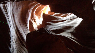 水と風が作り出した光の芸術