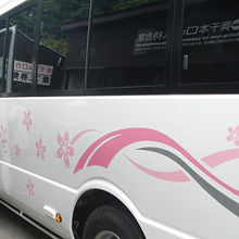 竹林前から奥千本までバスに乗車。吉野桜のバス。