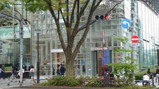 オーク表参道にあります