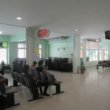 ２階も待合室なんですね 