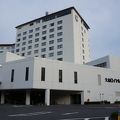 ロイヤルホテル〜大山
