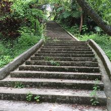 名護城跡への階段