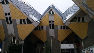 ロッテルダムの有名なヘンテコ建築