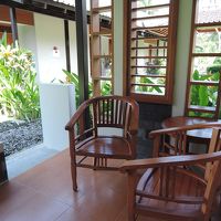 お部屋にベランダがついています。