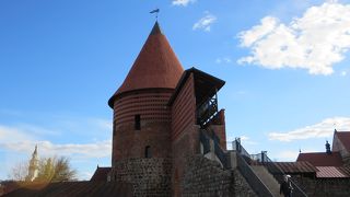 綺麗に修復されているところです♪