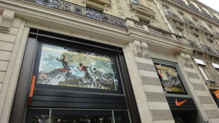 かっこいいナイキ