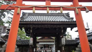 冤罪でなくなられた貴人の霊をなぐさめるために