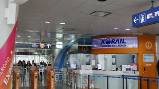 空港～ソウル駅間が便利で快適に移動できる