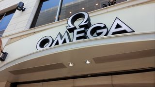 日本のフラッグシップ店。