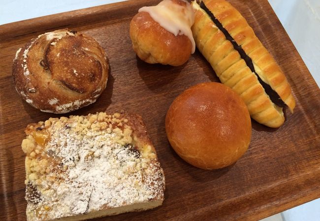 お洒落なパン屋さん