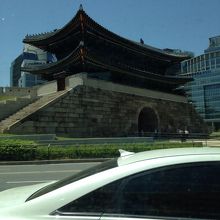 南大門の起点///崇礼門