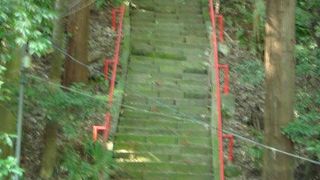 階段は現在立入禁止