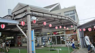 観光地のレストランとしては安いかな