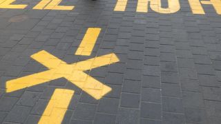 韓国コスメはここで