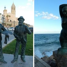 芸術の町シッチェスのマリティム通りには町角アートもあり。