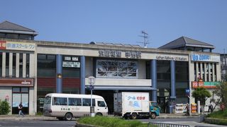 宇治駅から平等院に行くのが一番便利と思う＾−＾