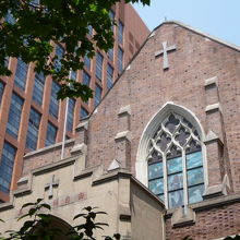 南京路から西蔵路を南に下がった所。