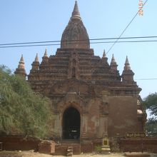 ﾃﾗｽへの上り口あるそうだ