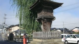 風情のある灯篭