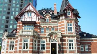 設計はドイツ人