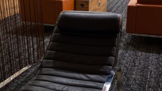 T1のSATSプレミアラウンジは24時間営業なので寝るには良い場所です