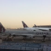 ドーハの空港にて