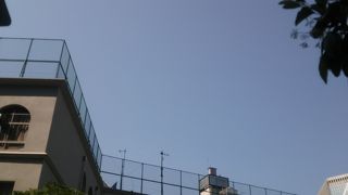 銀座の有名な小学校です